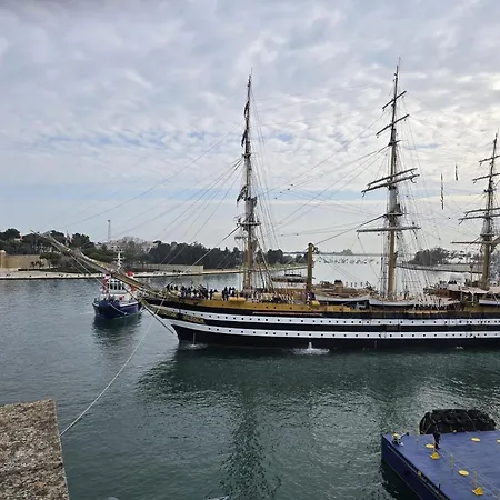 Borgo Di Levante * Brindisi